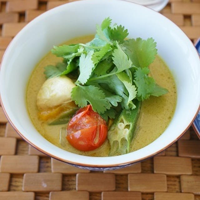 タイ料理！チキンのココナツミルク煮