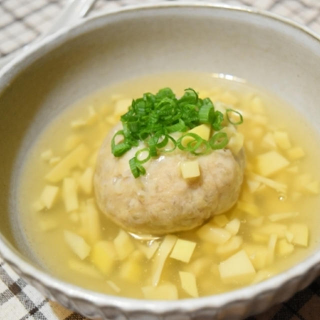 そばの実しんじょうのたけのこあんかけ。スーパーフードをほっこり和食に。