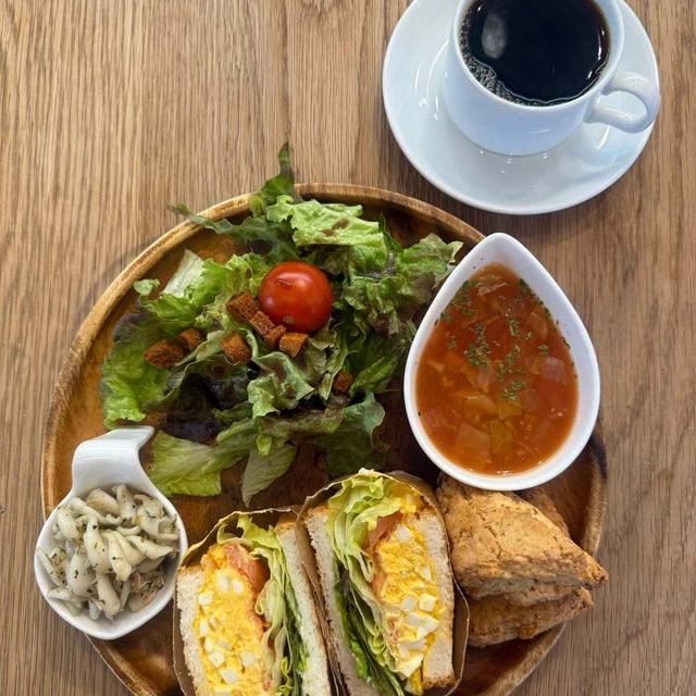 天満橋にある米粉パンとお菓子のランチ　Comeconoco Laboratory & Cafe　