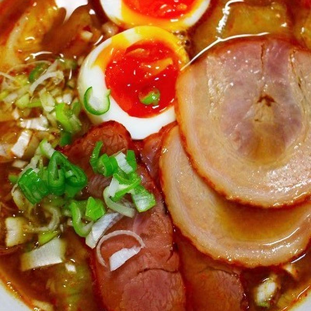 手づくり味噌ラーメン　あじつけたまご　焼きおにぎり　