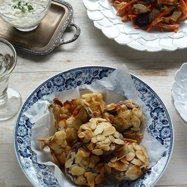 椎茸のアーモンド揚げ、温かいキャロットラペ、ヴィシソワーズ