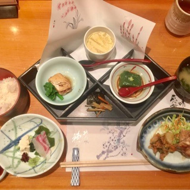 【大阪：北新地】 北新地　穂の河　税込1,000円の松花堂弁当　味付けもよく、種類もありお得