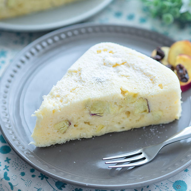 甘じょっぱ♡さつまいもとチーズのもちもち蒸しケーキ♪