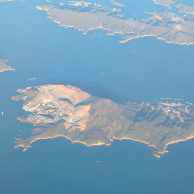 鳥羽上空へ