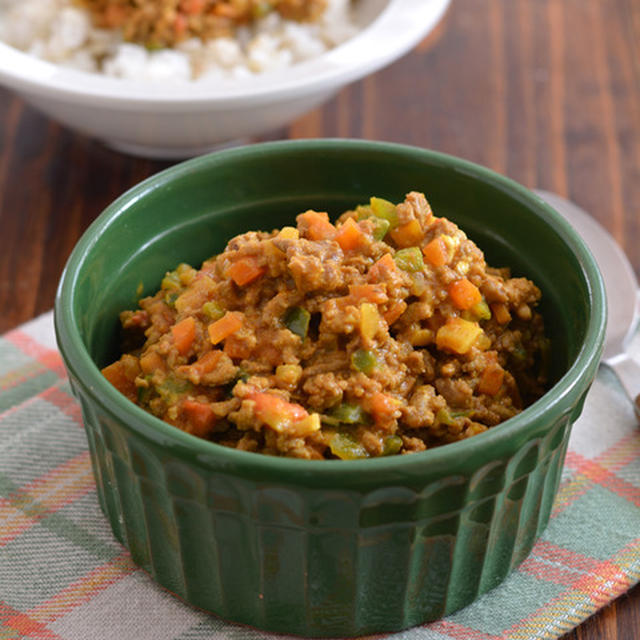 まろやかキーマカレー。【野菜たっぷり・クリームチーズが決め手】