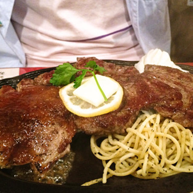 ステーキ 阿佐ヶ谷”カウボーイ”　＆　ゴディバのアイス！