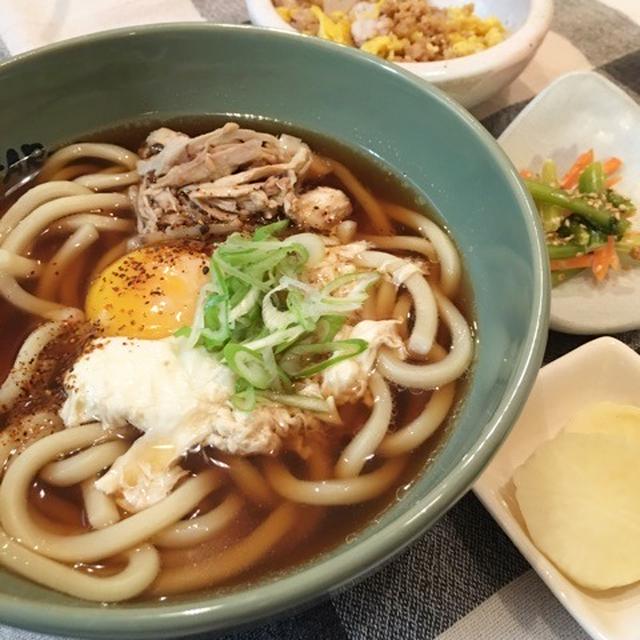 鶏ダシ月見うどん