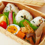 ８月２６日　月曜日　バジル肉団子＆野菜のトマト煮込み＆わかめと塩昆布のおむすび
