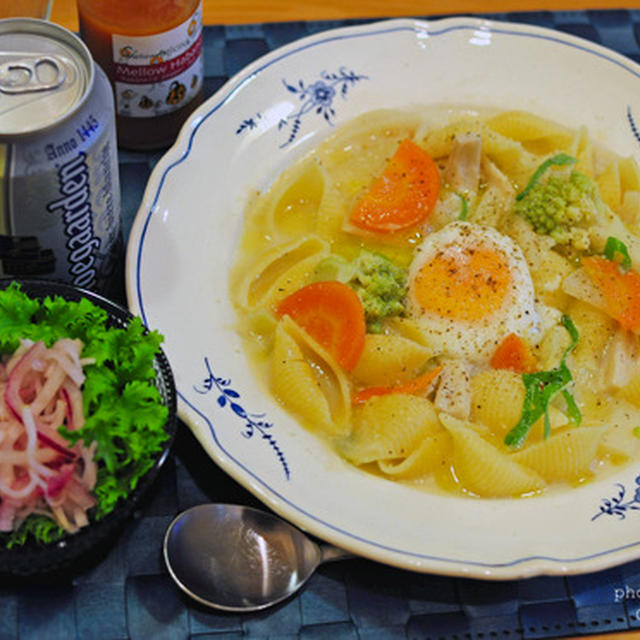 １０月２０日　日曜日　具沢山味噌クリームスープパスタ（前日の晩ごはん）と、ハロウィンアレンジ