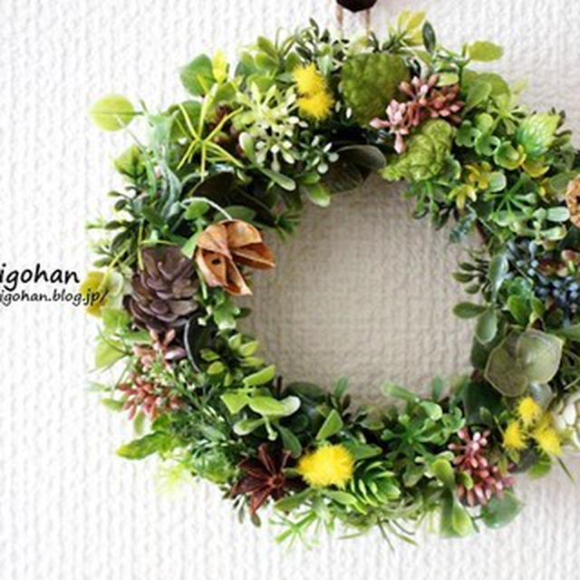 全部100均の造花使用♡今日のリース♡