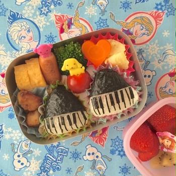 ピアノおにぎりのお弁当🎵🎵🎵