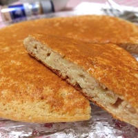 シナモンが香るよ♪　米粉とバナナのパンケーキ