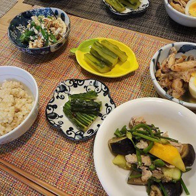 キュウリで２品　夏野菜たっぷりの晩ごはん♪