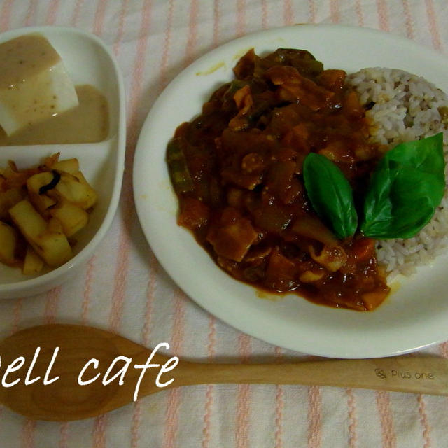 ラタトゥイユで作る夏野菜トマトカレー