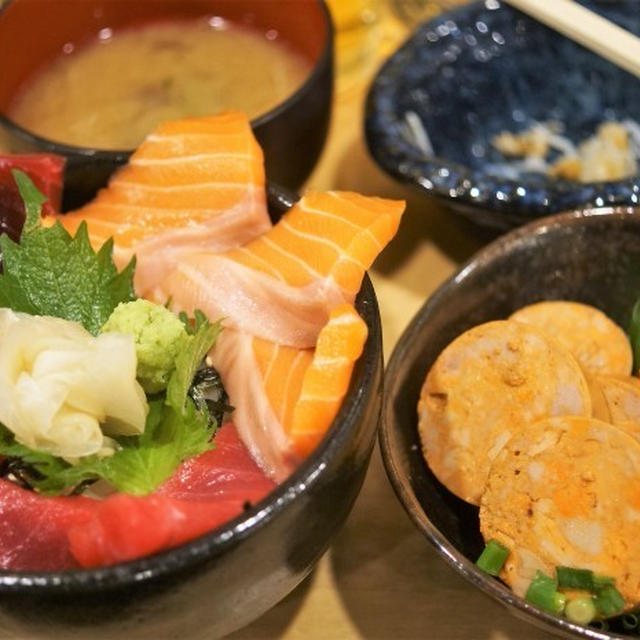 ■グルメ居酒屋【愛川町　510水産にて。マグロサーモン丼/あん肝ポン酢。】