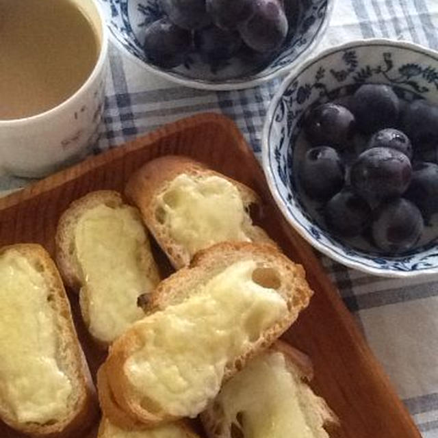夏休みおわりのあさとひるごはん、残り物整理だよ