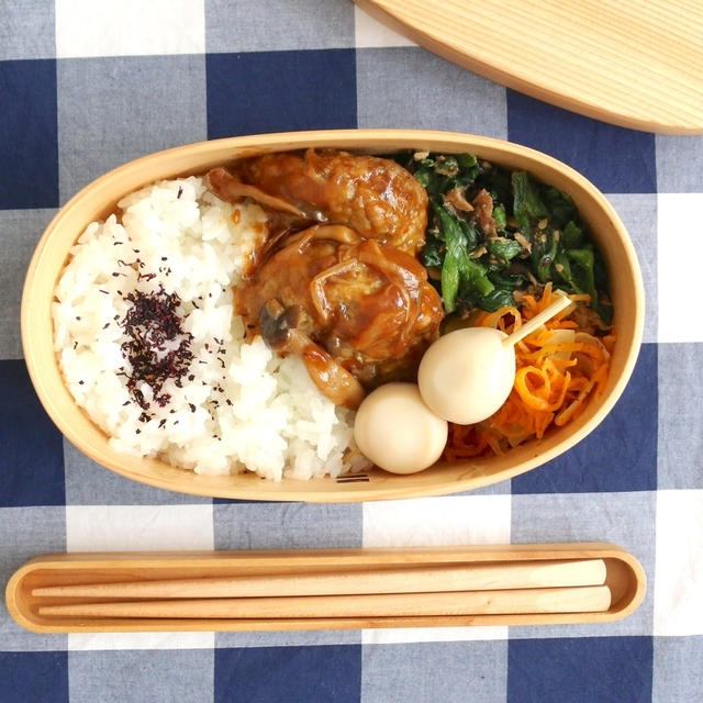 大館曲げわっぱで作る「ハンバーグ弁当」