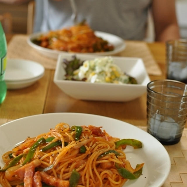 スパゲッティーナポリタンのお昼ごはん
