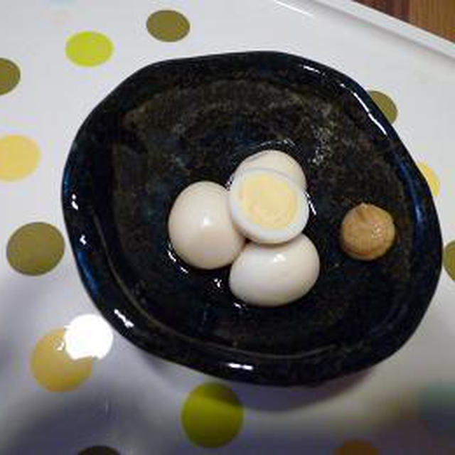 火を使わない料理・・・うずらの卵で煮玉子風。