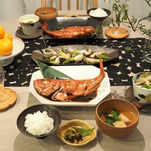 1人1尾の金目鯛の煮付けの夜ごはん