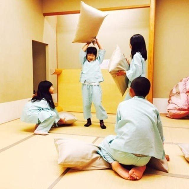 お泊りの時の枕投げ