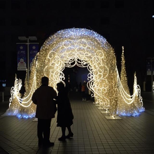 【クリスマス】イルミネーション☆阪急電鉄本社ビルまえ(大阪・茶屋町)