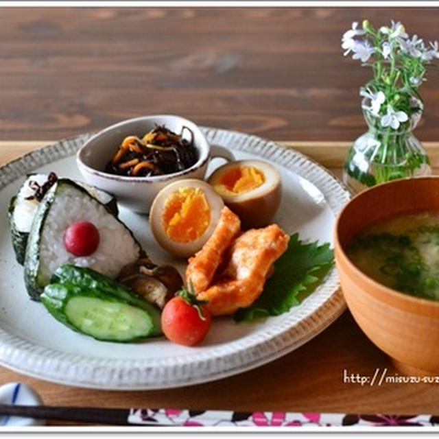 詰めるだけ！！おにぎりワンプレートで朝ごはん