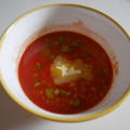 パスタの入ったトマトのスープ