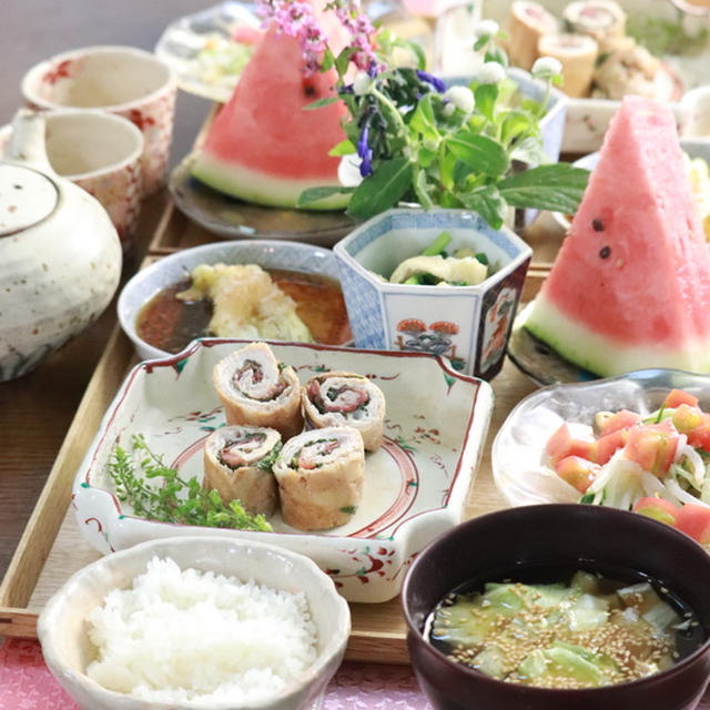  【レシピ・リンク】梅紫蘇の豚肉くるくる。と　献立。と あいみょん。