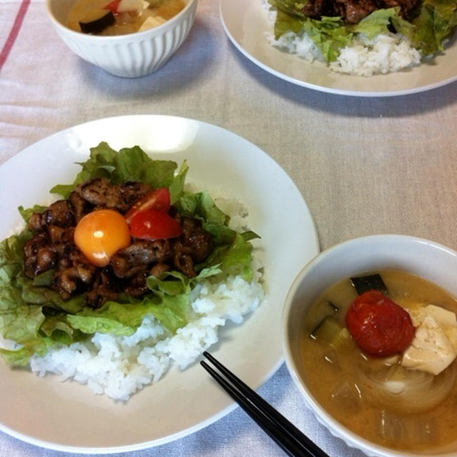 激安食材で！ボリューム満点おうちカフェ 豚コマどんぶり