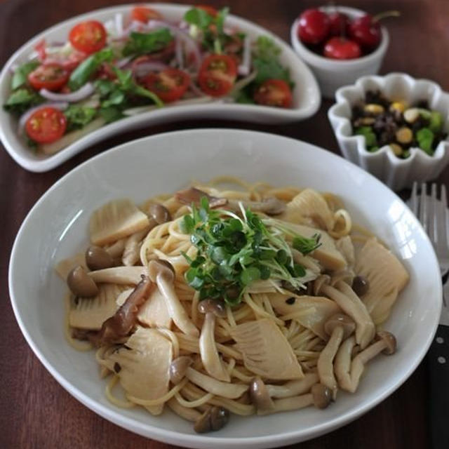 タケノコとしめじの和風パスタ♪
