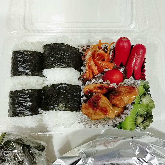 ７月１４日(水)のお弁当　鶏ムネ肉のオイスターソース照り焼き