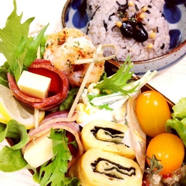 ６・７　ひじき黒豆おにぎり弁当～♪