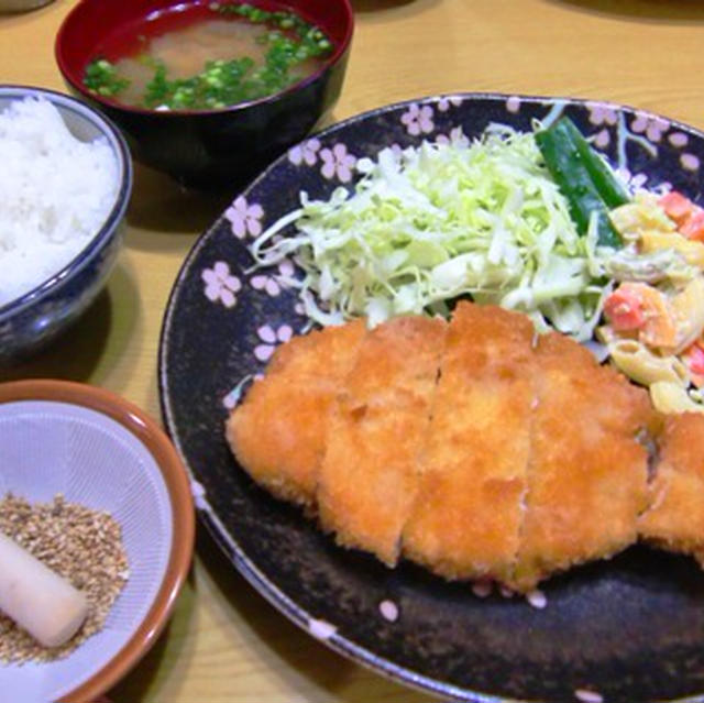 厚切りとんかつ