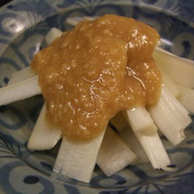 ウドの酢味噌あえ