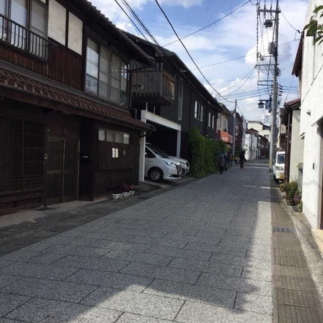 西条駅前酒蔵通りをぶら散歩