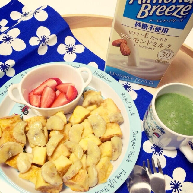 息子の朝ごはん