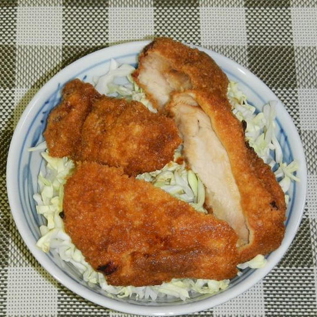 鶏胸肉の新潟タレカツ丼