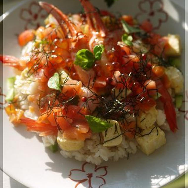 ピンクペパーで お刺身アレンジ洋風ちらし寿司 By かぜいろ そらいろさん レシピブログ 料理ブログのレシピ満載