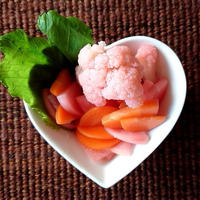 作り置き料理：冬野菜のピクルス