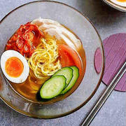 煮干しつゆで一発！【鶏がら煮干しの盛岡冷麺風】他、お知らせ色々