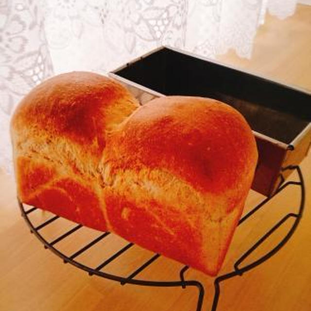 全粒粉の食パン♪ハムキャベツサンド・焼きそばサンド・トースト♪