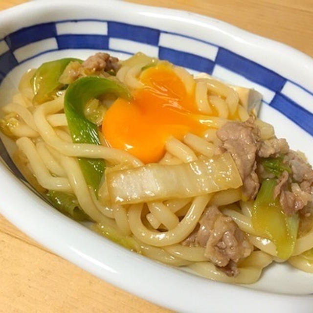 ズボラ飯。すき焼きうどん♪