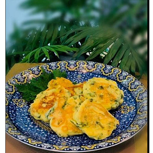 冷凍庫片隅食材で・・・庭の大葉を摘んでふんわり手作りはんぺん！！