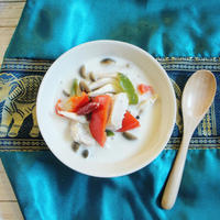 【簡単！低糖質レシピ】タイ料理♪すっぱ辛い！トムカーガイ風スープ