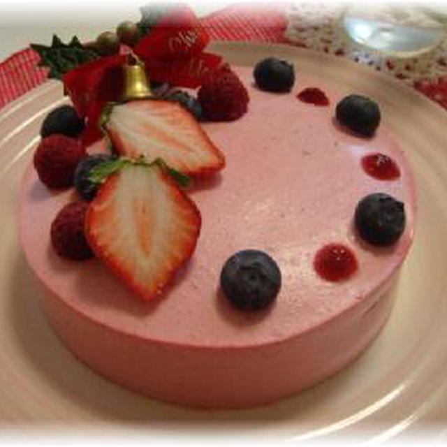 ベリームースのクリスマスケーキ By みーちゃんさん レシピブログ 料理ブログのレシピ満載