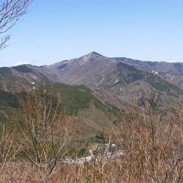 2010年5月の連休登山とキャンプ(2)大川入山
