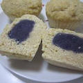 紫芋餡入りおから蒸しパン