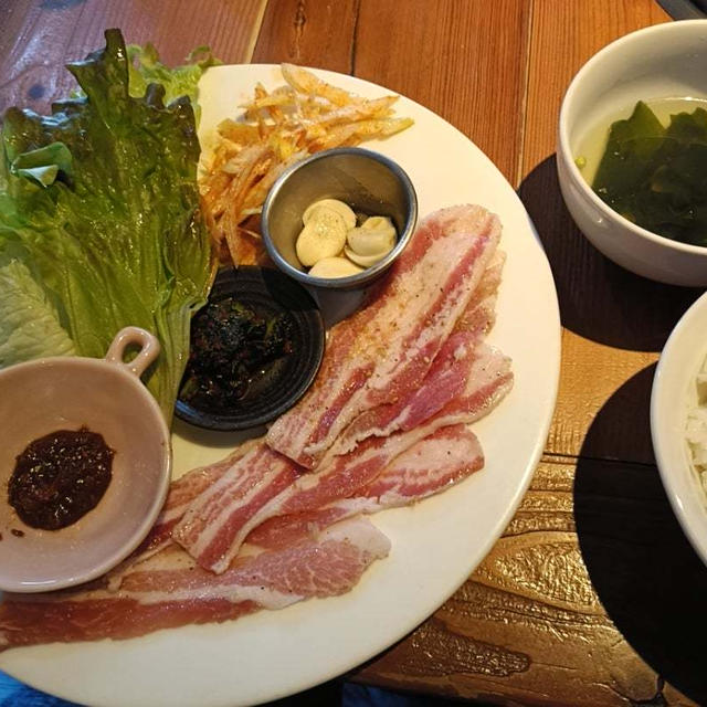 からやんでランチ
