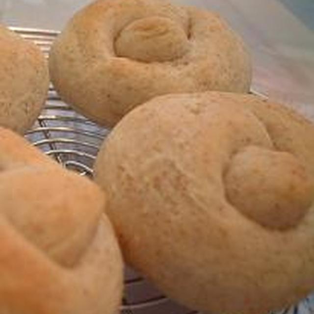 ライ麦のむすびパン